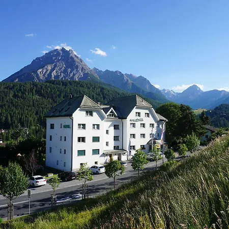 Typically Swiss Altana Scuol