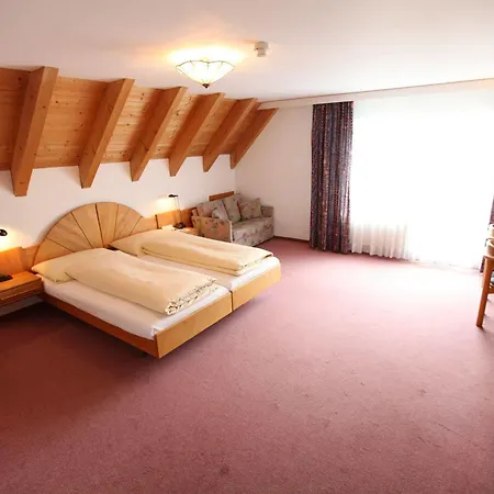 Typically Swiss Altana 3*