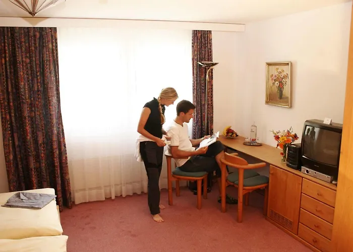 Hotel Typically Swiss Altana Scuol