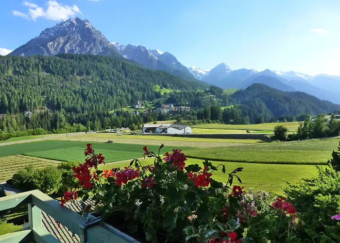 Hotel Typically Swiss Altana Scuol